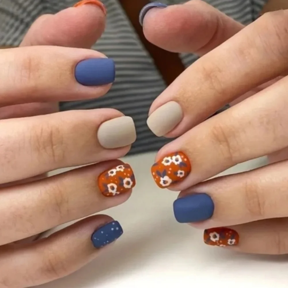 24 Pieces Flower Multi Color Design Press On Nails
